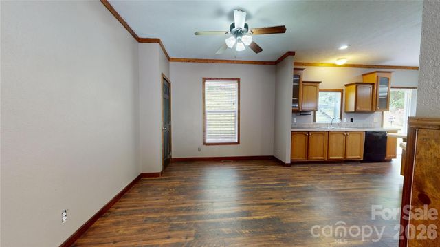 10 Betty's Drive, Waynesville, NC 28786