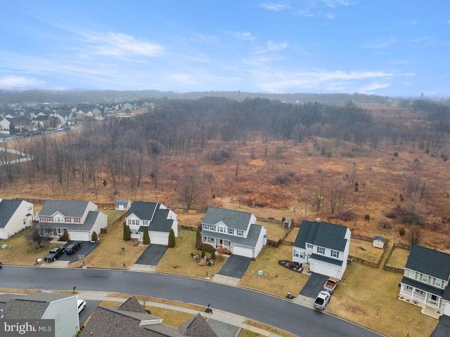 421 FLIGHT O ARROWS WAY, Martinsburg, WV 25403