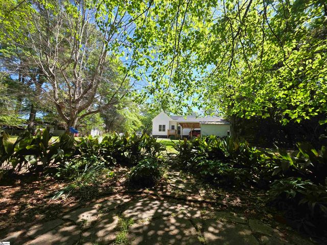 302 River Street, Belton, SC 29627