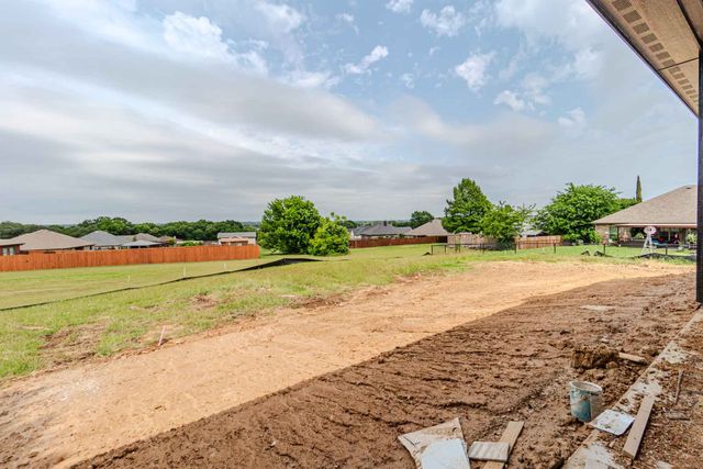4019 Seminole Trail, Granbury, TX 76048