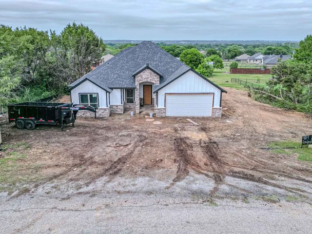 4019 Seminole Trail, Granbury, TX 76048
