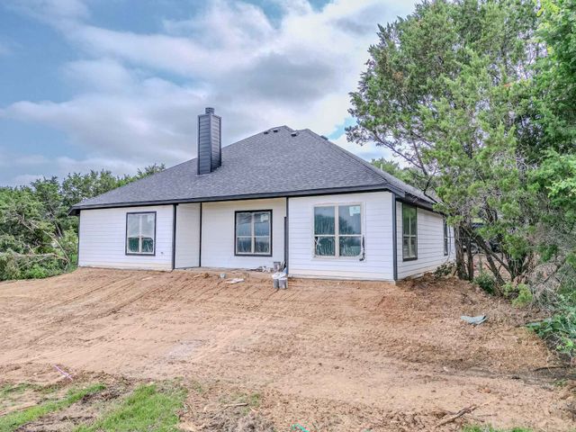 4019 Seminole Trail, Granbury, TX 76048