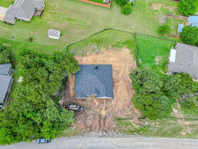 4019 Seminole Trail, Granbury, TX 76048