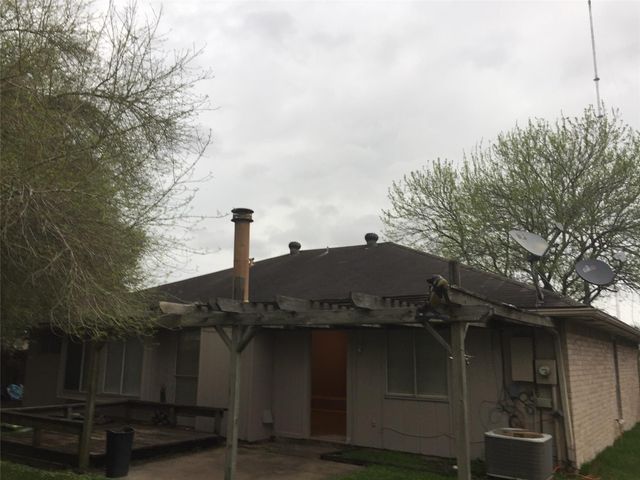 17318 Edgehaven Drive, Missouri City, TX 77489