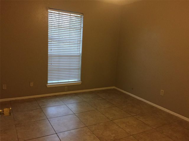 17318 Edgehaven Drive, Missouri City, TX 77489