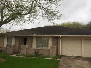 17318 Edgehaven Drive, Missouri City, TX 77489