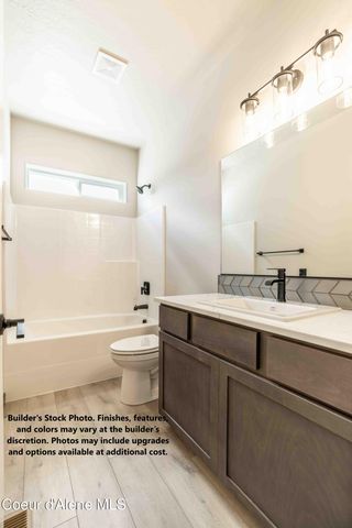 2725 N Neptune ST, Post Falls, ID 83854