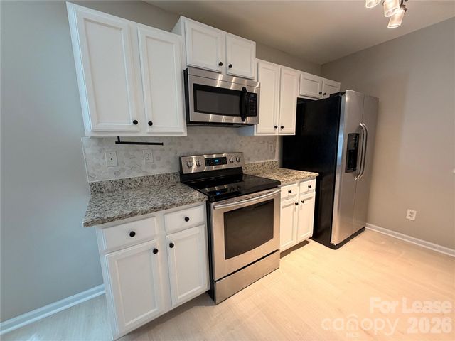 4413 Gondola Avenue, Charlotte, NC 28213