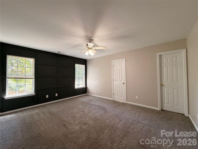 4413 Gondola Avenue, Charlotte, NC 28213