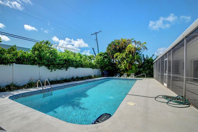 1171 Bimini Lane, Singer Island, FL 33404