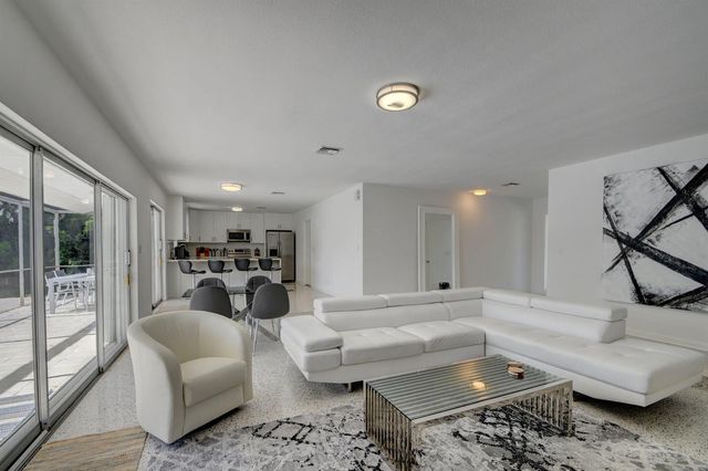 1171 Bimini Lane, Singer Island, FL 33404