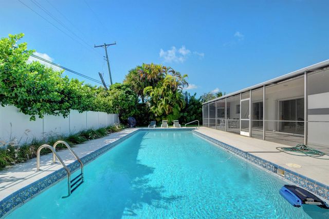 1171 Bimini Lane, Singer Island, FL 33404