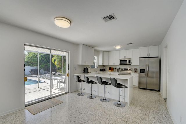 1171 Bimini Lane, Singer Island, FL 33404