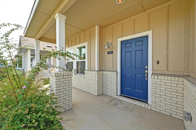 215 Desperado ST, Kyle, TX 78640