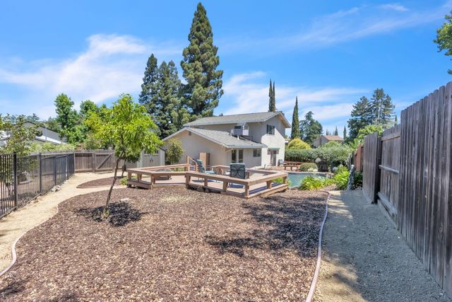 7846 Tamara Dr, Fair Oaks, CA 95628