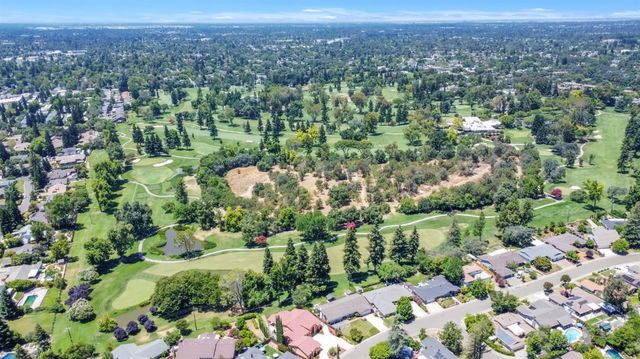 7846 Tamara Dr, Fair Oaks, CA 95628