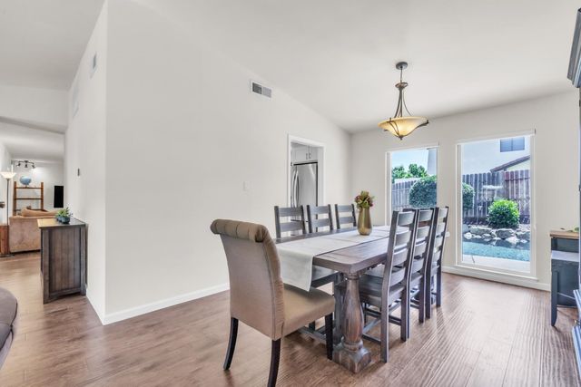 7846 Tamara Dr, Fair Oaks, CA 95628