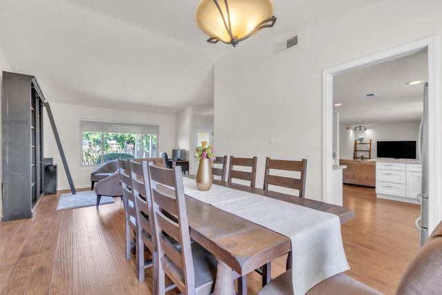 7846 Tamara Dr, Fair Oaks, CA 95628