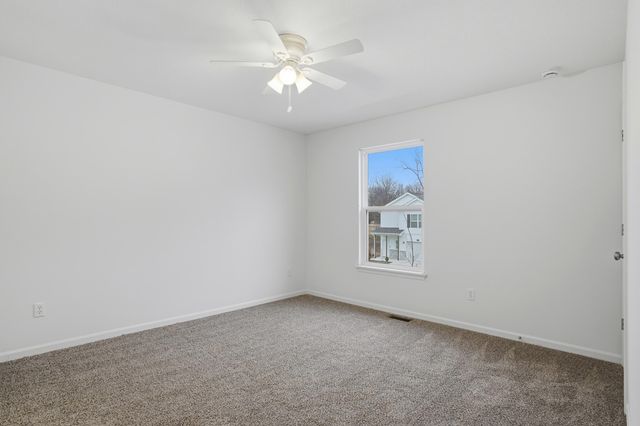 3921 BRAGG CT, Columbia, MO 65202