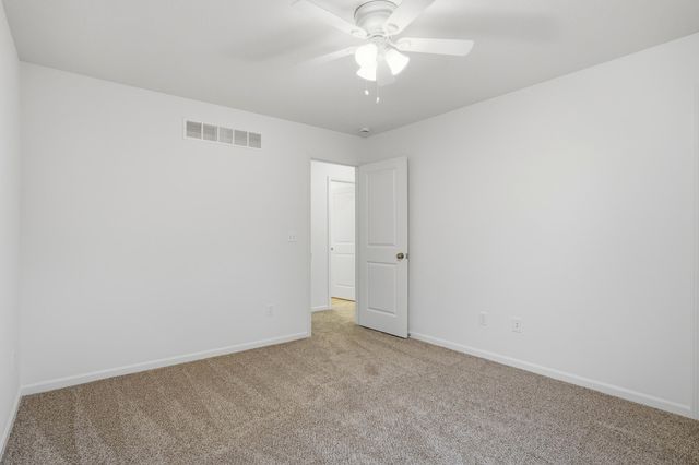 3921 BRAGG CT, Columbia, MO 65202