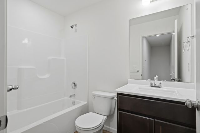 3921 BRAGG CT, Columbia, MO 65202