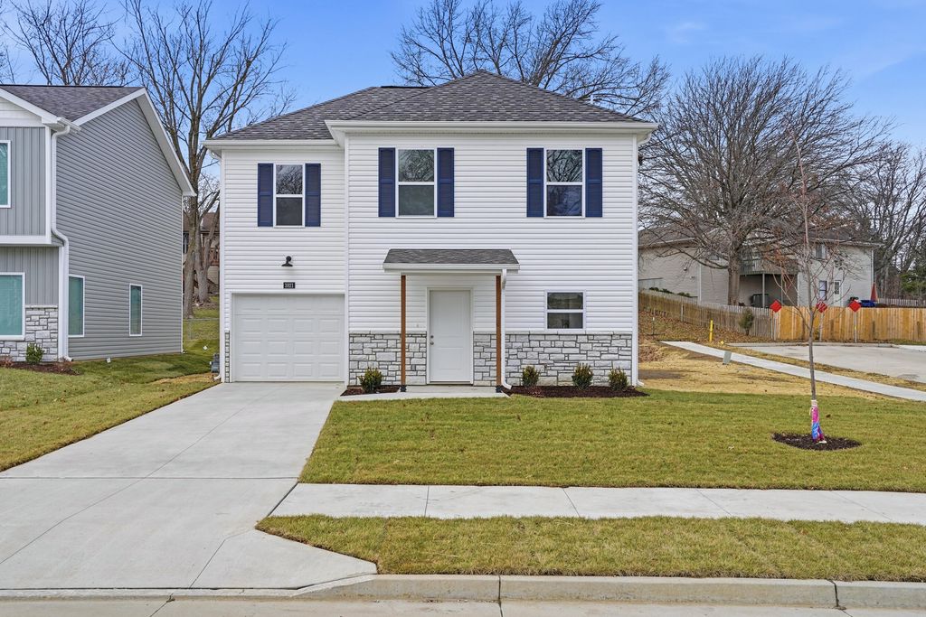 3921 BRAGG CT, Columbia, MO 65202