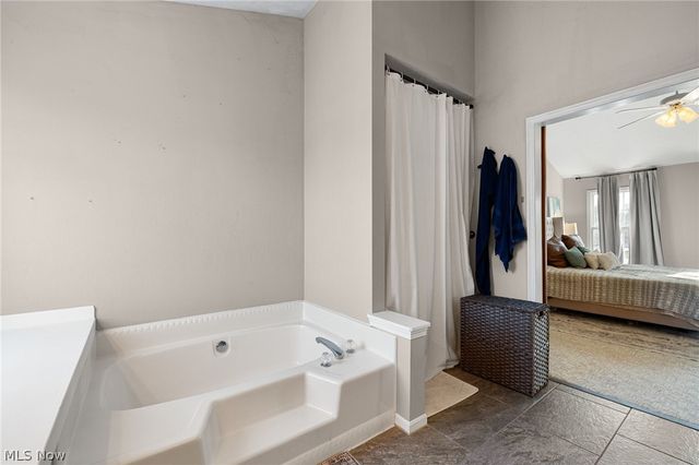 12471 Saddle Horn Circle, Strongsville, OH 44149