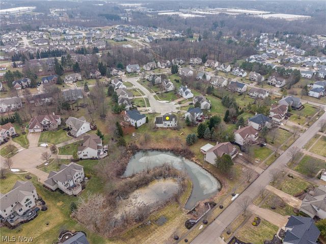 12471 Saddle Horn Circle, Strongsville, OH 44149