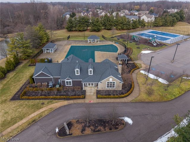 12471 Saddle Horn Circle, Strongsville, OH 44149