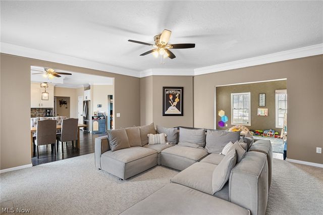 12471 Saddle Horn Circle, Strongsville, OH 44149