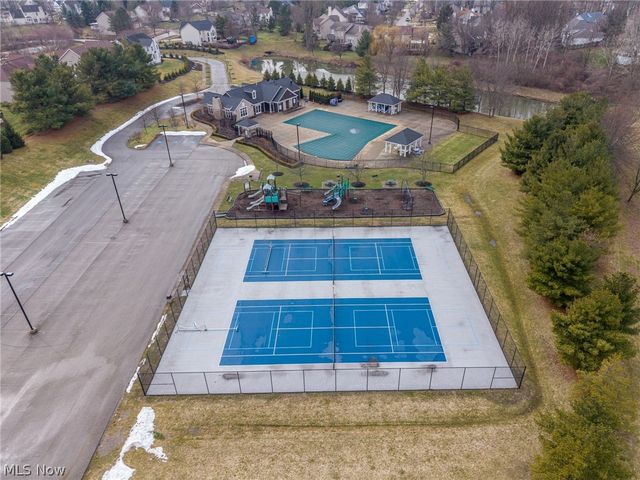 12471 Saddle Horn Circle, Strongsville, OH 44149