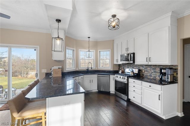 12471 Saddle Horn Circle, Strongsville, OH 44149