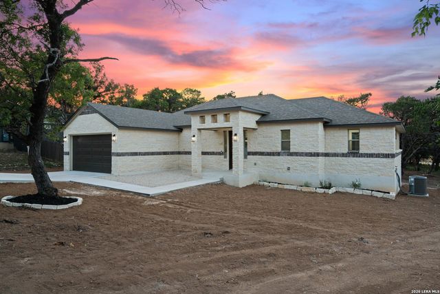 333 EAGLE ROCK RD, Spring Branch, TX 78070