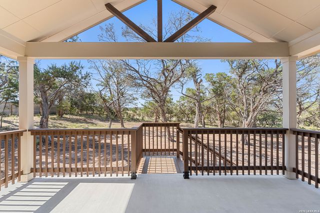 333 EAGLE ROCK RD, Spring Branch, TX 78070