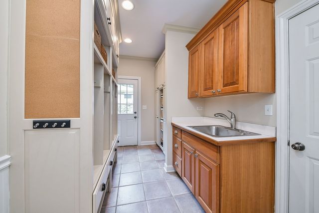 1028 Shady Lane, Glen Ellyn, IL 60137