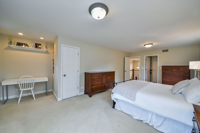 1028 Shady Lane, Glen Ellyn, IL 60137