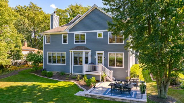 1028 Shady Lane, Glen Ellyn, IL 60137