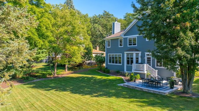 1028 Shady Lane, Glen Ellyn, IL 60137