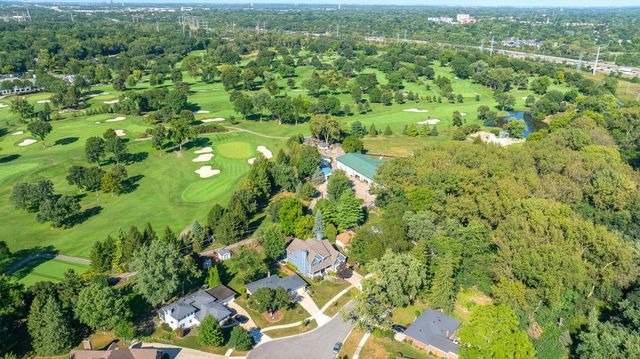 1028 Shady Lane, Glen Ellyn, IL 60137