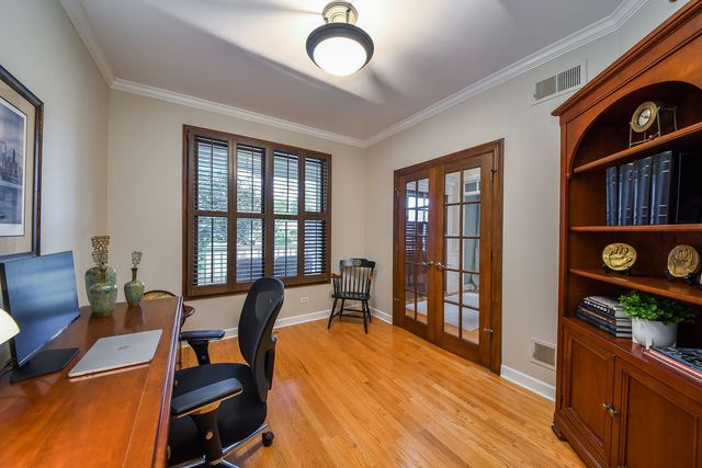 1028 Shady Lane, Glen Ellyn, IL 60137
