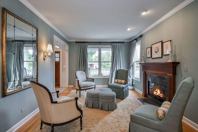 1028 Shady Lane, Glen Ellyn, IL 60137