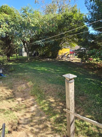 10266 Knob Hill Drive, Florence, KY 41042