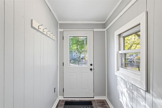 2015 2nd Street, Eau Claire, WI 54703