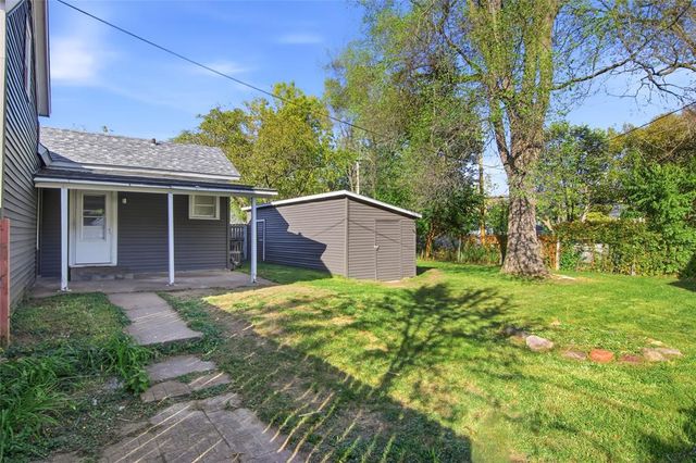 2015 2nd Street, Eau Claire, WI 54703