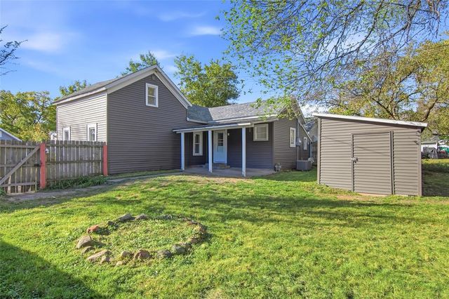2015 2nd Street, Eau Claire, WI 54703