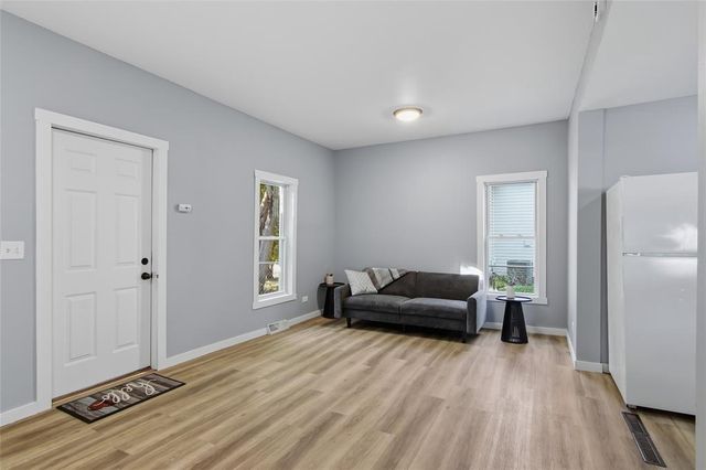 2015 2nd Street, Eau Claire, WI 54703