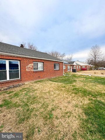 57 SIMONDS DR, New Castle, DE 19720