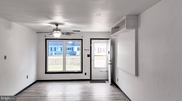 57 SIMONDS DR, New Castle, DE 19720