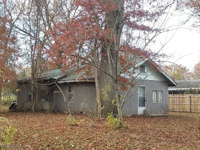 2020 Craig Drive, Lake Milton, OH 44429