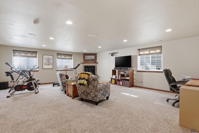 943 SAGEWOOD, Rapid City, SD 57701